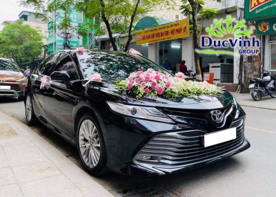 Xe cưới hạng sang Toyota Camry 2.5Q thuê ở đâu?