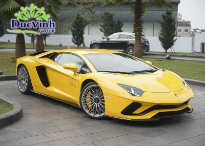 Lamborghini đã xuất hiện tại Công Ty cho thuê xe Đức Vinh