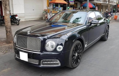 Cho thuê xe 4 chỗ VIP Bentley