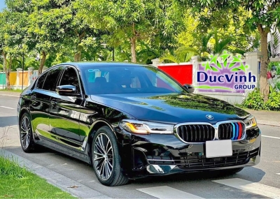 Dịch vụ cho thuê xe cưới BMW 530i màu đen