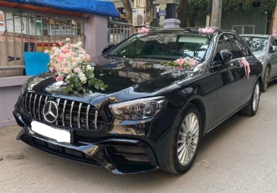 Cho thuê xe cưới hạng sang Mercedes E300