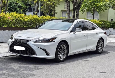 Cho thuê xe Lexus ES 350 tại Hà Nội