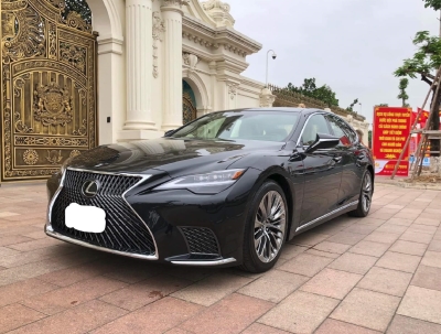 Cho thuê xe cưới VIP Lexus LS500
