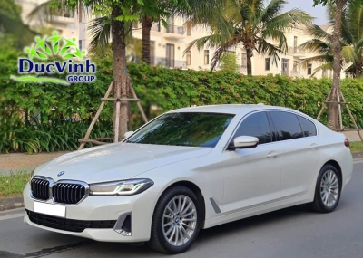 Cho thuê xe cưới màu trắng BMW 523i
