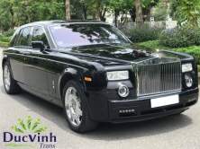 Đức Vinh cho thuê xe Roll Royce màu bạc đi sự kiện