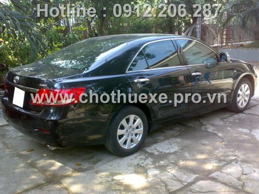 cho thue xe toyota camry